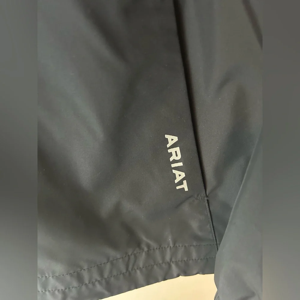 NWOT Ariat Whisper Pullover 1/4 Zip Jacket in: Black, Size S Western Nuetral - Picture 7 of 7